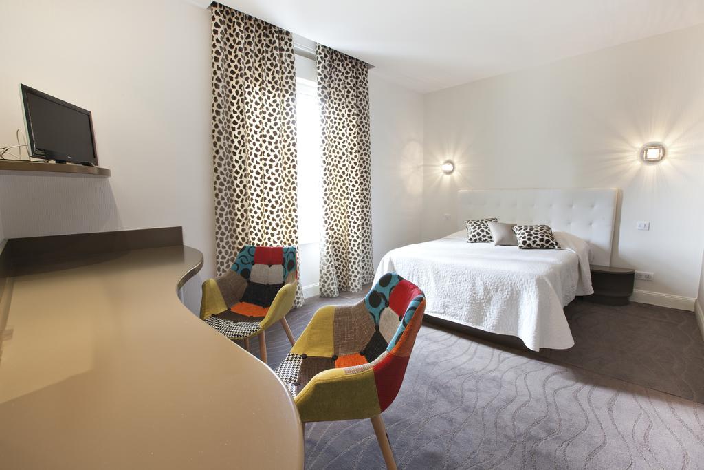 Hôtel Radio Chamalières Habitación foto